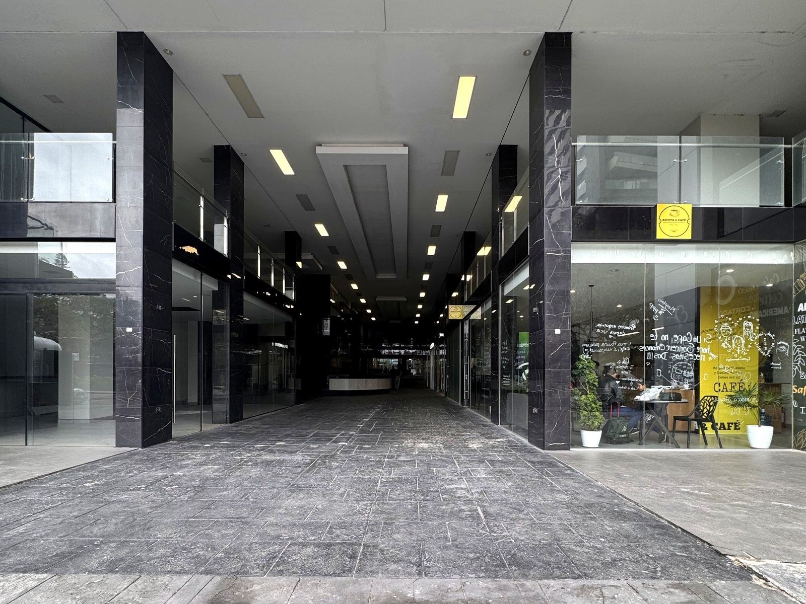 Consultorio a estrenar · Epic Plaza galería 3